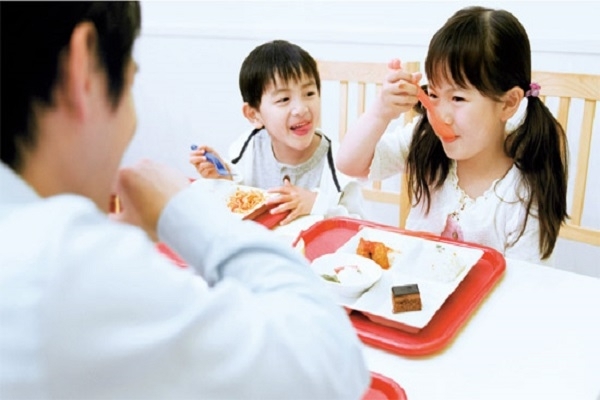 Nhấn vào ảnh để phóng to Tại sao cần dạy trẻ kỹ năng tự phục vụ từ sớm